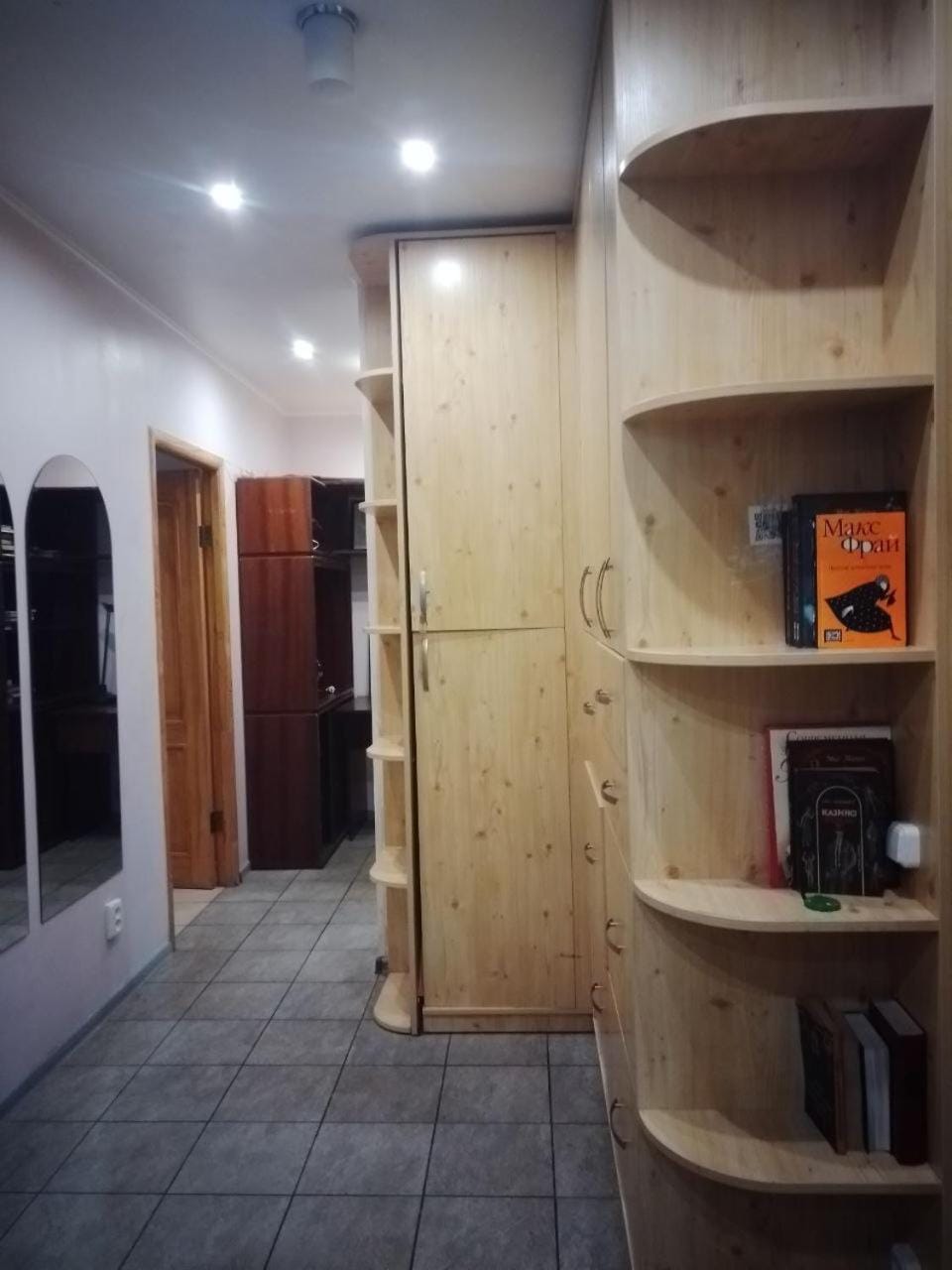 Teligi 37-A Street Apartment in Kiev City - Kyiv