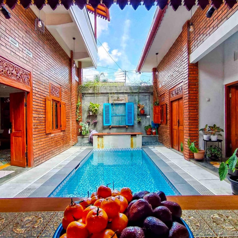 Sabi Red and Yellow House at Prawirotaman Villa in Yogyakarta