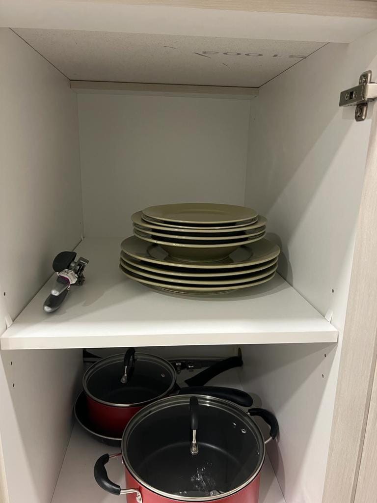 Authentic Suite - New Cozy 1 BR 1 Bath, 2 Guest Vacation rental in Calgary