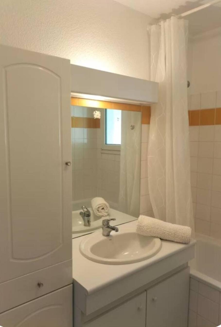Chambre privée - Villenave d'ornon Vacation rental in Nouvelle-Aquitaine