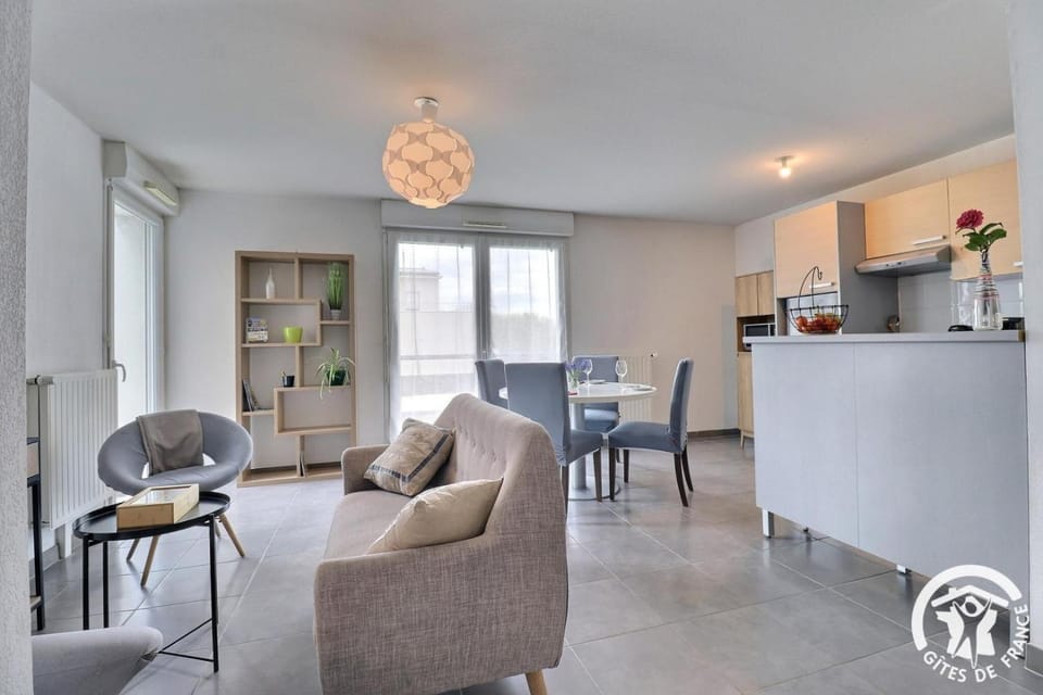 Le carré sévigné Apartment in Brittany
