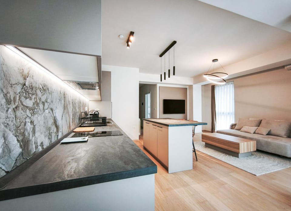 Kitchen or kitchenette, Seating area, Dining area, kitchen