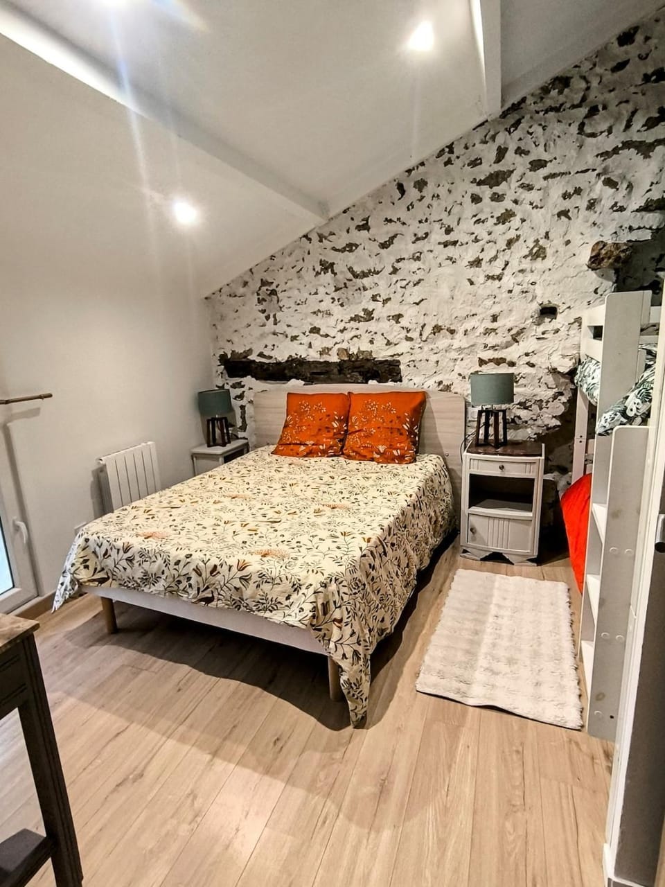 Le Grand Zig - Petit déjeuner, piscine, 10mn du Parc Apartment in Pays de la Loire