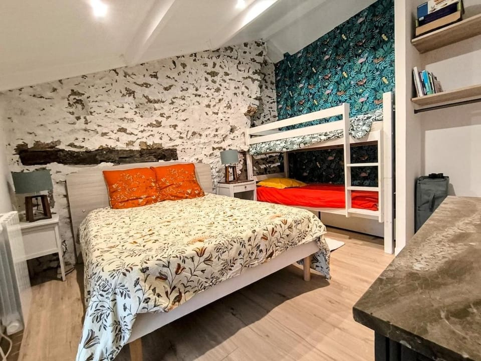 Le Grand Zig - Petit déjeuner, piscine, 10mn du Parc Apartment in Pays de la Loire