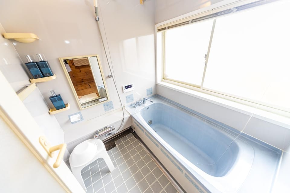 Bathroom, Bath