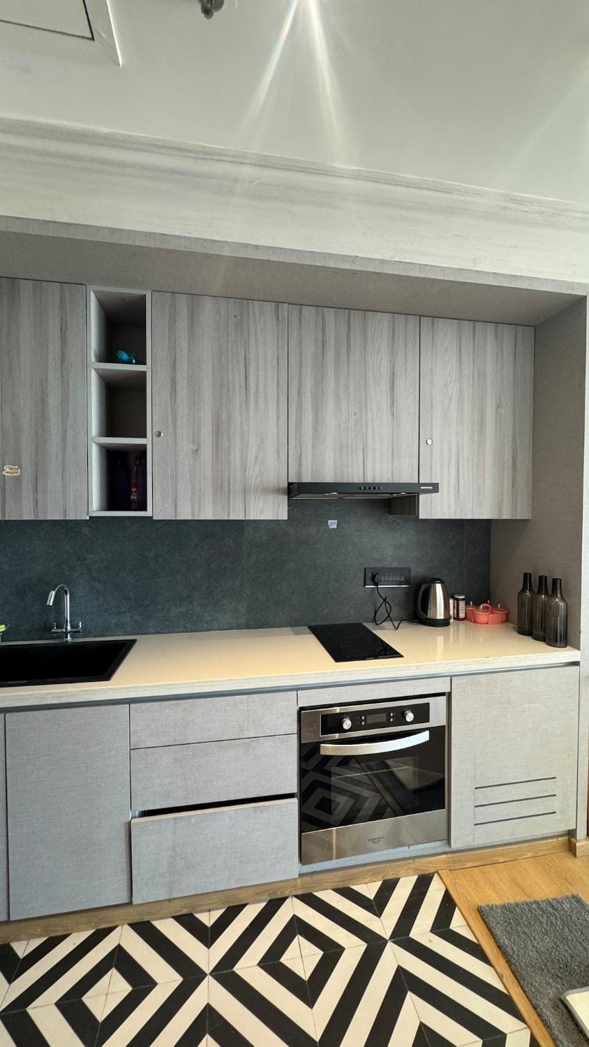 Av Blue Stays Apartment in Noida