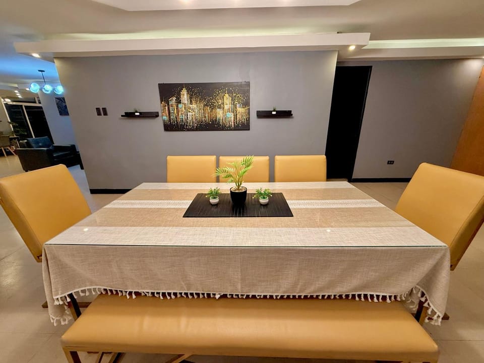 R Peak Staycation House in Region of Manila