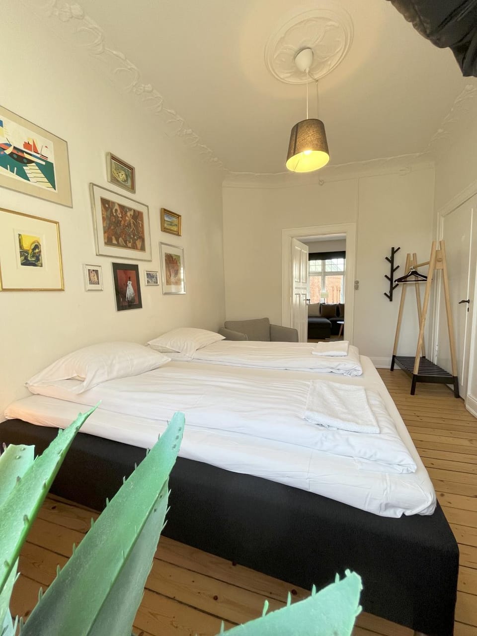 Lux grand 2-bedroom apartment on pedestrian street Apartment in Aalborg