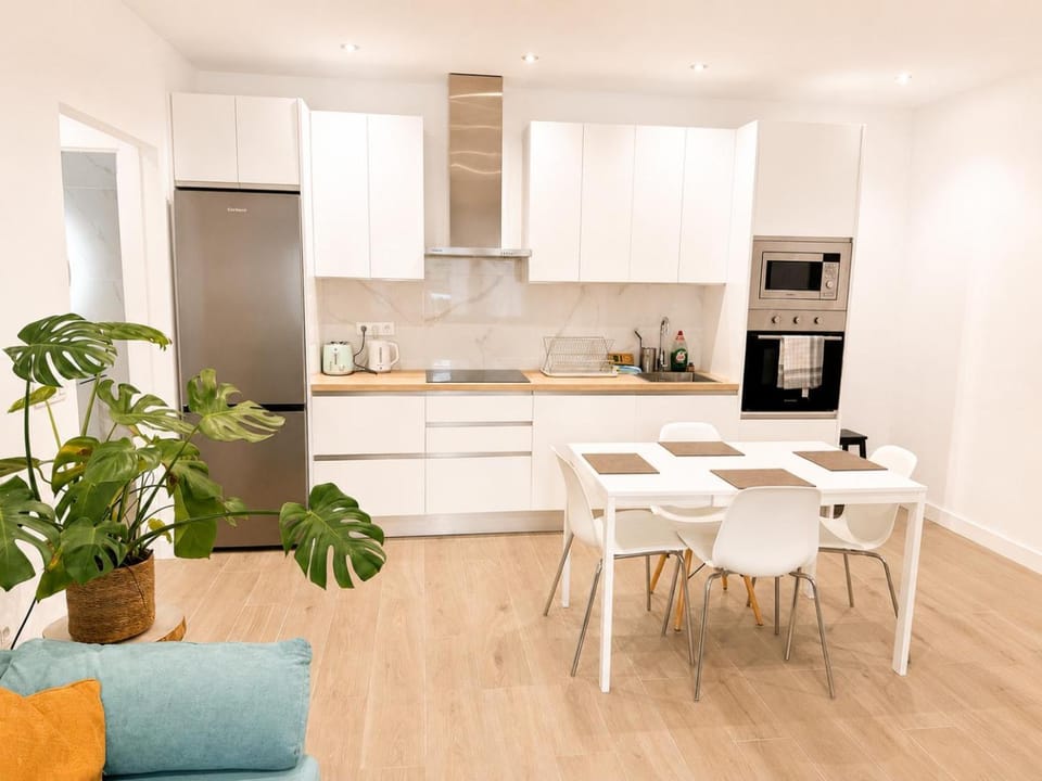Apartamento en segunda linea de playa en la carihuela Apartment in Torremolinos