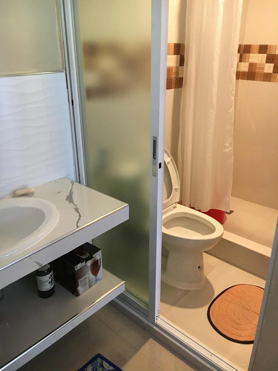Villa Navidad Underpass Bed and Breakfast in Calabarzon