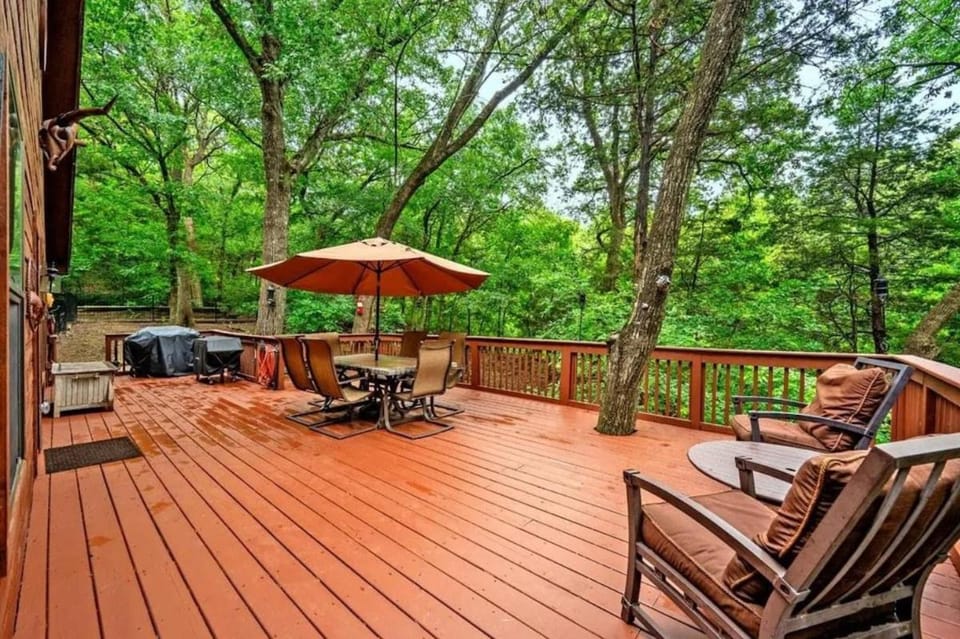 Lone Star Hacienda House in Lake Texoma
