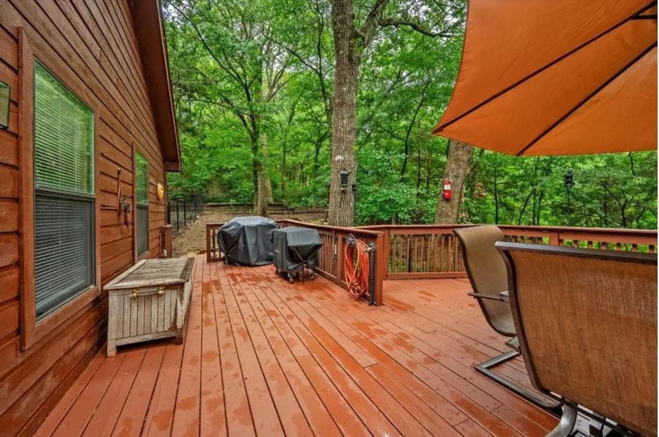 Lone Star Hacienda House in Lake Texoma