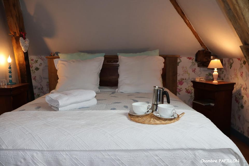 Chambres de L'Aunaie près du circuit Bed and Breakfast in Pays de la Loire