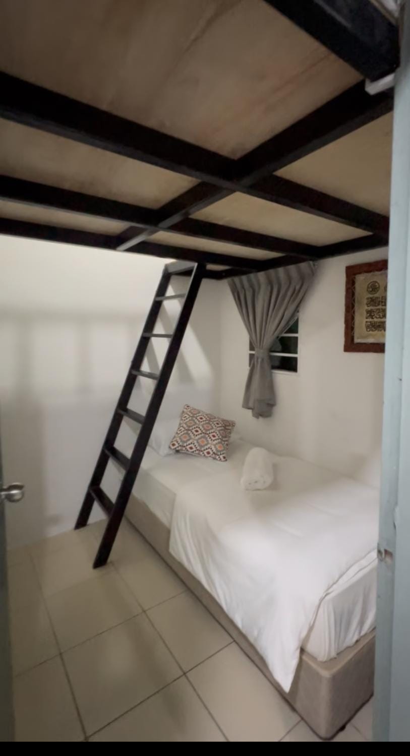 SS HOMESTAY PUTATAN Kota Kinabalu House in Kota Kinabalu