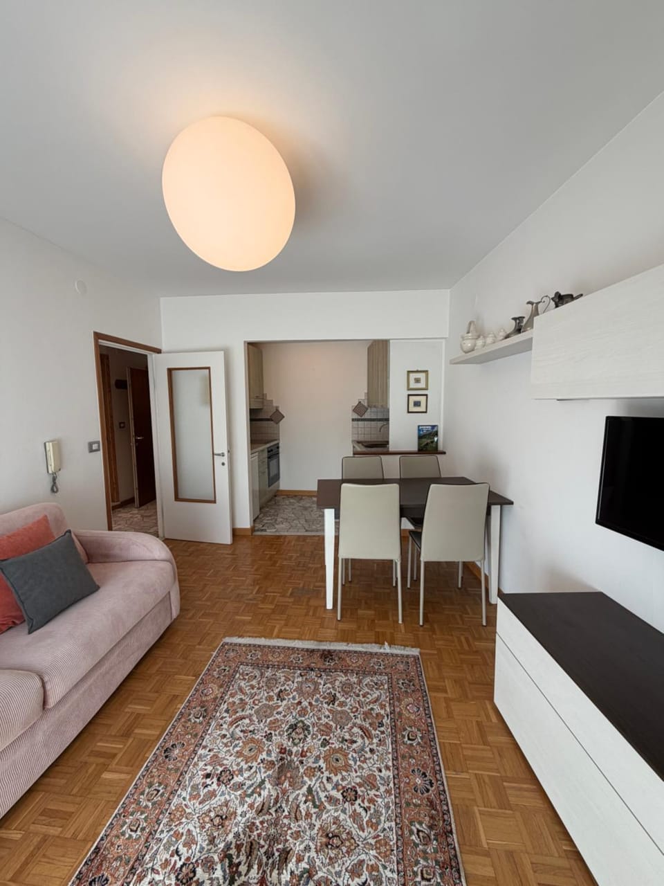 Living room, kitchen