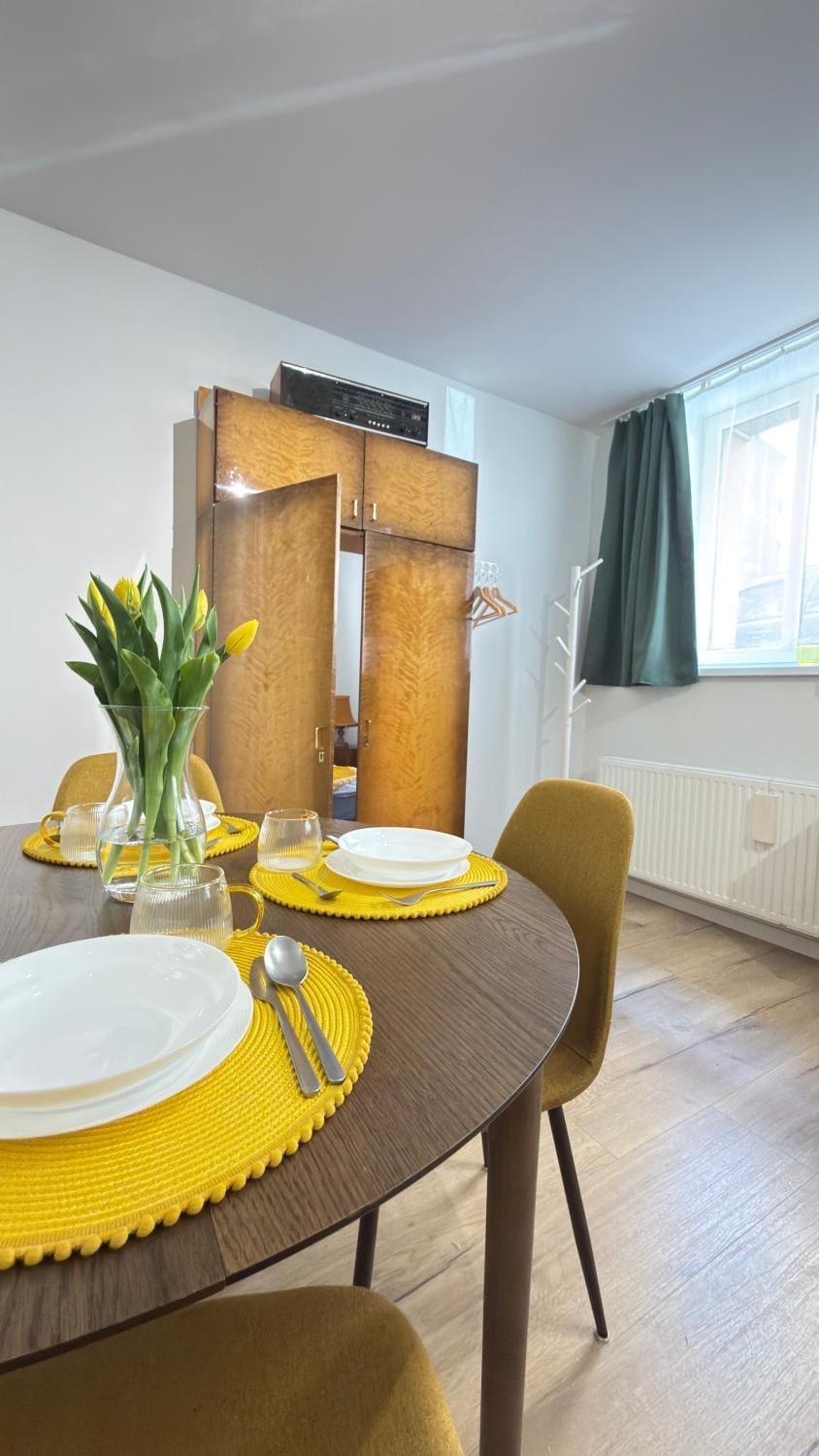 APARTAMENT Nowoczesny PRL Apartment in Greater Poland Voivodeship