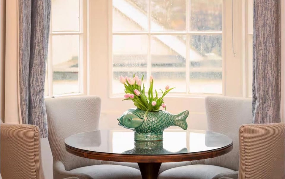 Beautifully designed modern Apartment Central Lyme Regis Apartment in Lyme Regis