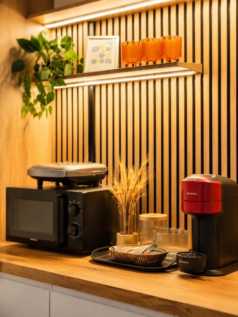 Coffee/tea facilities, Kitchen or kitchenette