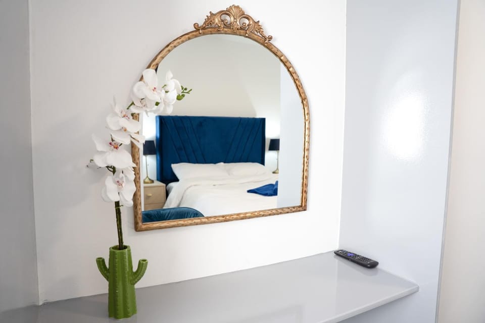 D - Stylish Double Room City Centre Sheffield Bed and Breakfast in Sheffield