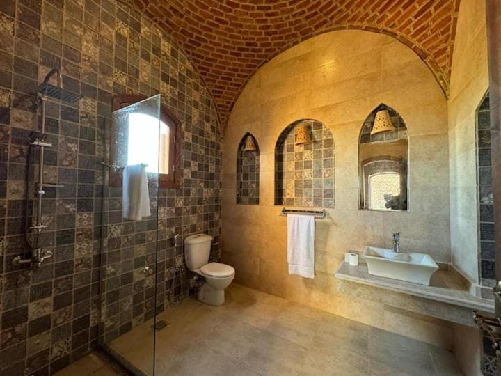 Sahari house Hotel in Luxor Governorate
