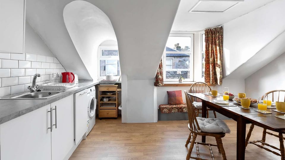 Bute Seaview Apartment in Scotland