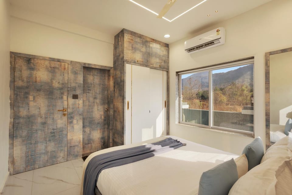 ALAYA STAYS Soulskape Villa 4-BHK With Private Pool ,Sit Out , Terrace and Garden Close to Sahyadri Waterfall Villa in Maharashtra