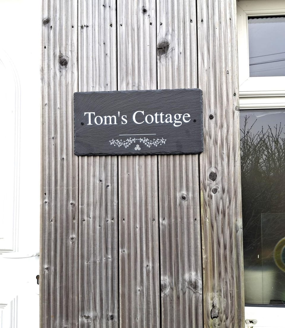 Tom's Alpaca Cottage Hostel in County Kilkenny