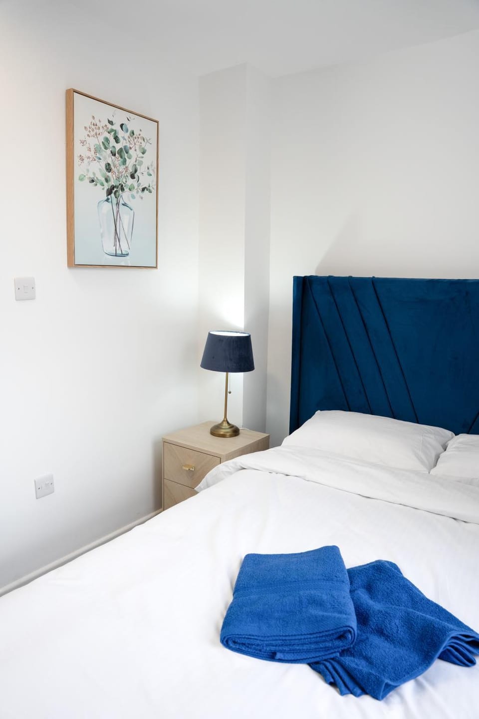 E - Compact Double Room City Centre Sheffield Bed and Breakfast in Sheffield