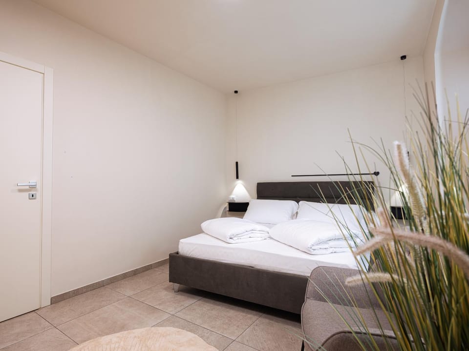 Bed, Bedroom, internet, internet, towels