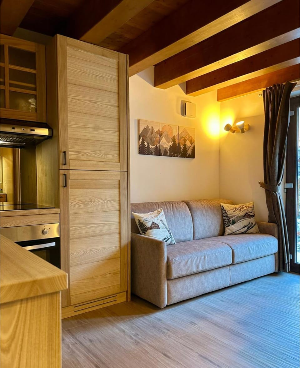 Living room, Lounge or bar, Seating area