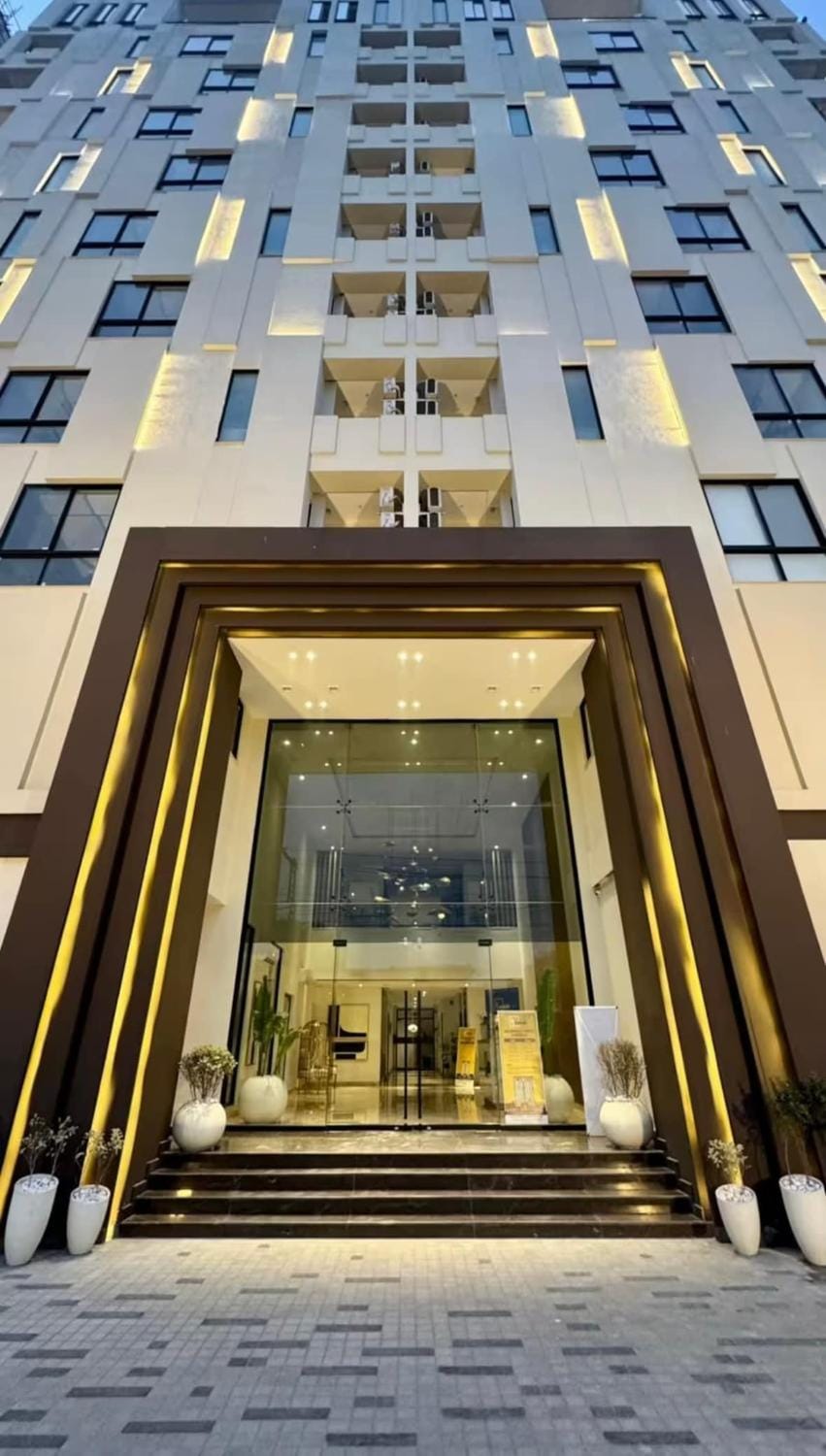 Amber Breath - 1BHK - Gulberg 3 - Zameen Aurum Apartment in Lahore