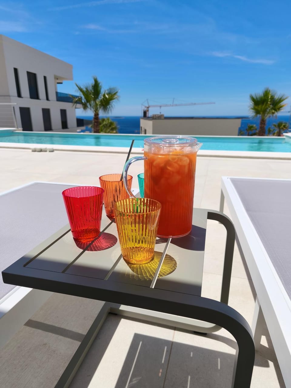 Pool view, Pool view, Sea view, Sea view, Swimming pool