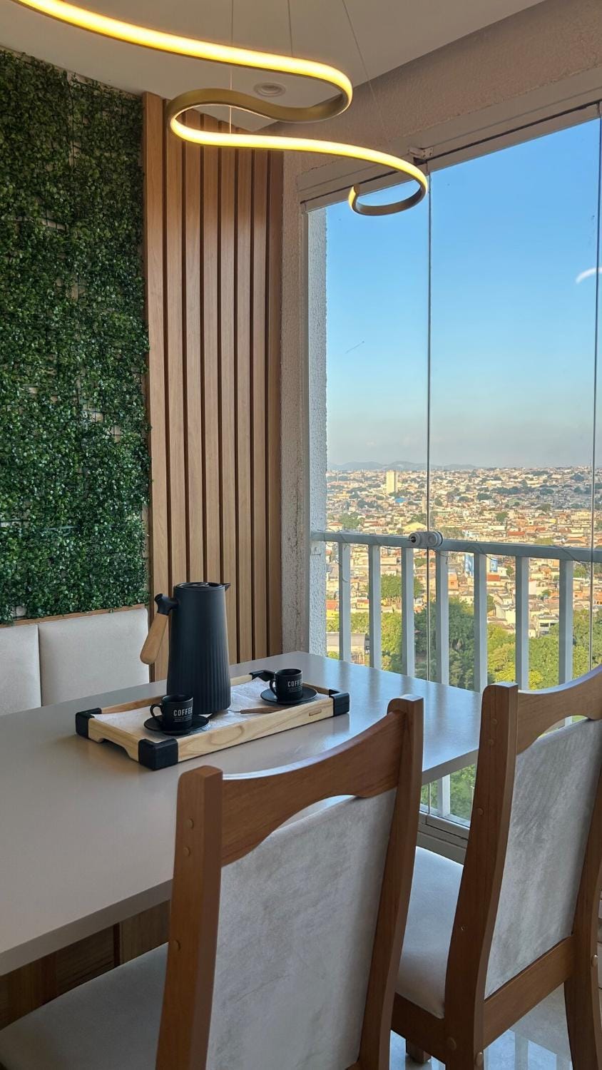 AP com linda vista da cidade bem localizado a 25 min do aeroporto GRU Apartment in Guarulhos