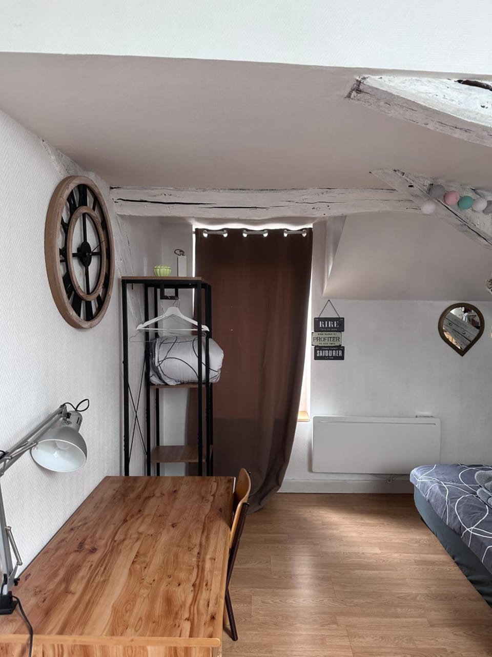 Sweet House I Parking Privé I Gare I Business Apartment in Orléans