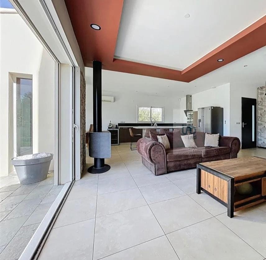 Villa avec piscine et jacuzzi - 12 personnes Villa in Rochefort-du-Gard