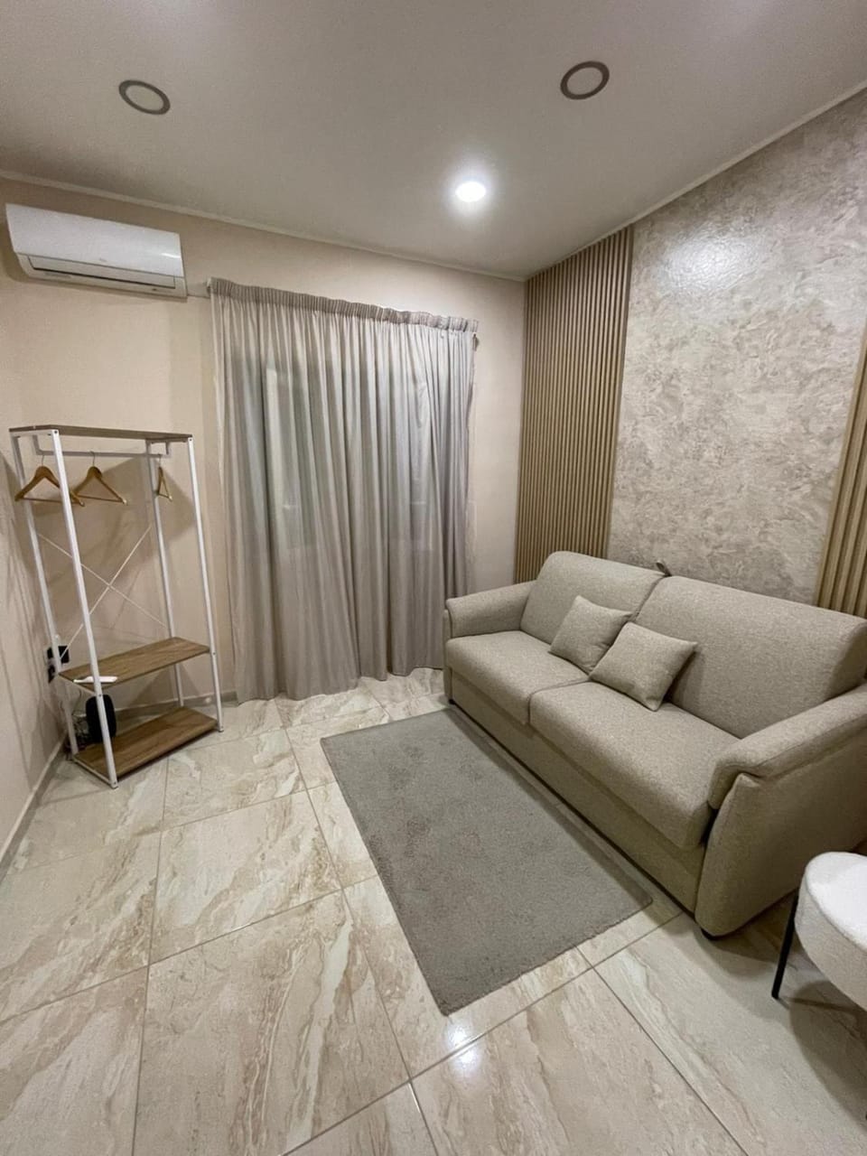 house vera b&b a Napoli Apartment in Naples