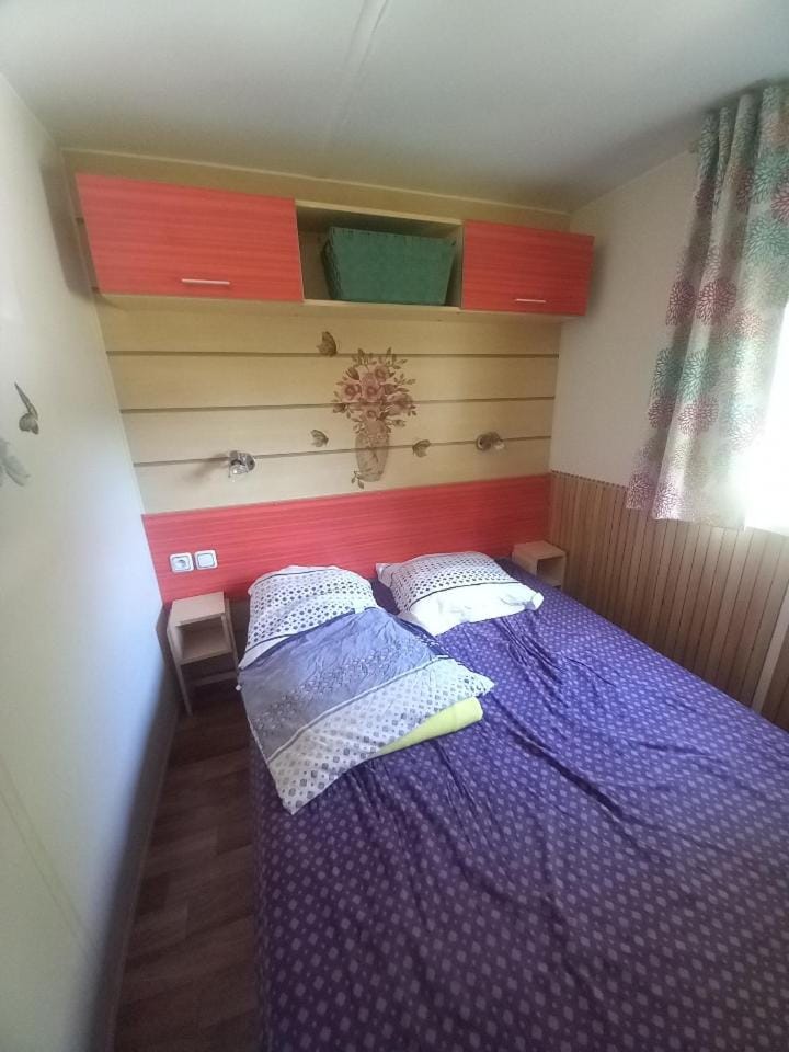 Mobile home Campground/ 
RV Resort in Grand Est