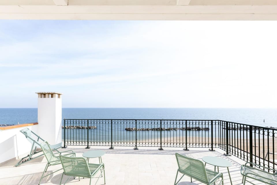Affittacamere 4 Prima Fila Mare Bed and Breakfast in Porto Recanati