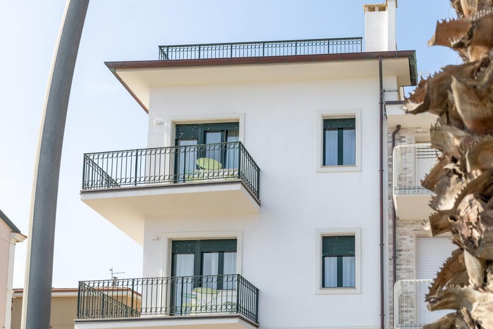 Affittacamere 4 Prima Fila Mare Bed and Breakfast in Porto Recanati