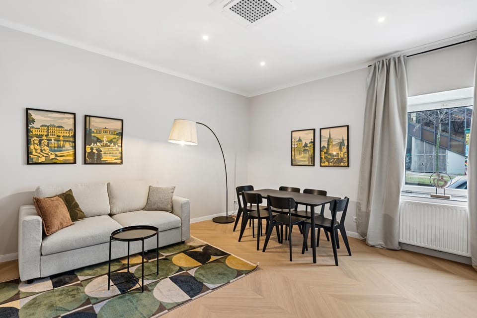 Living room, Seating area, Dining area