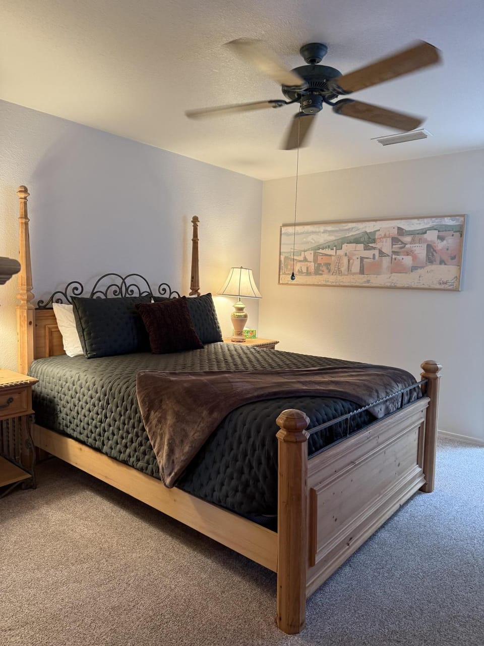 Palo Verde Paradise, Open Skies & Room for Toys House in Lake Havasu City