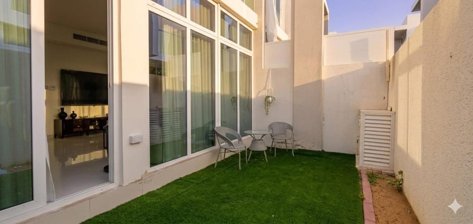 Spacious 3-Bedroom Villa in DAMAC Hills 2 Villa in Dubai