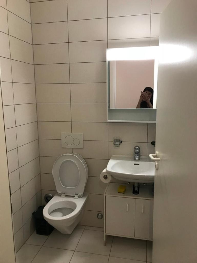 Private room in new apartment in Lancy Bed and Breakfast in Geneva