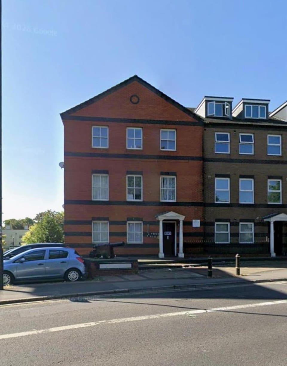 Property building, Day, Location, Parking