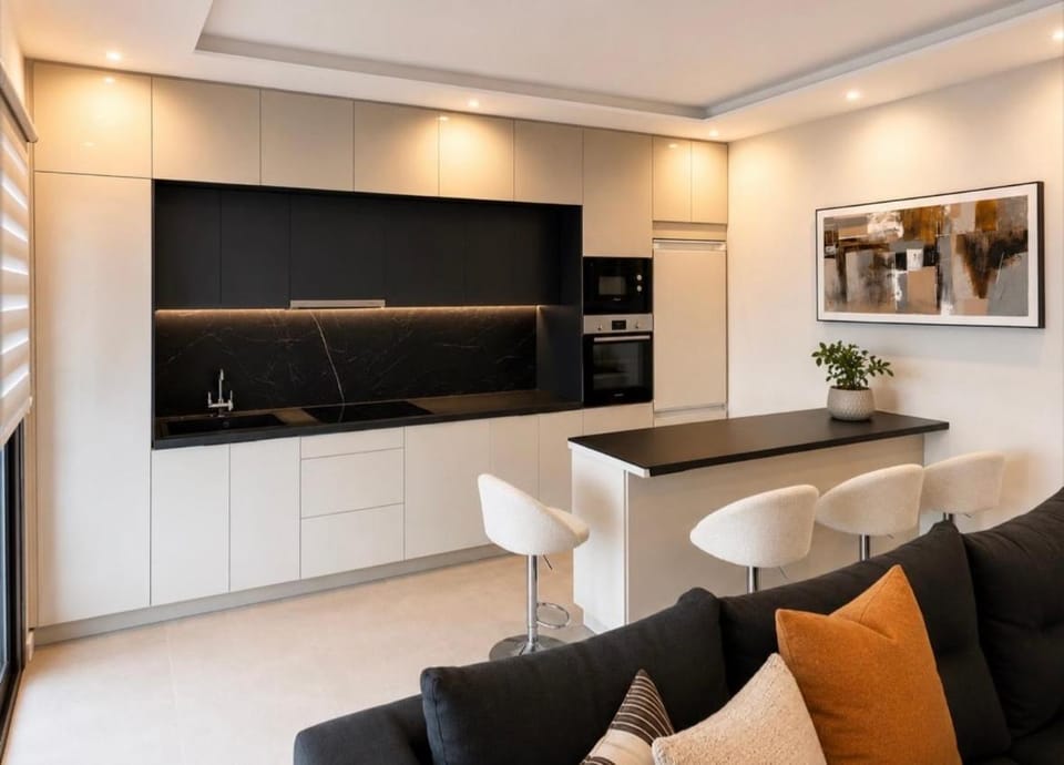 Kitchen or kitchenette, Living room, Seating area, stove