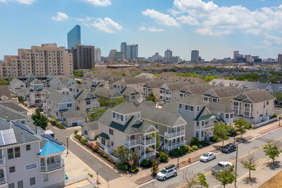 Neighbourhood, Bird's eye view, City view