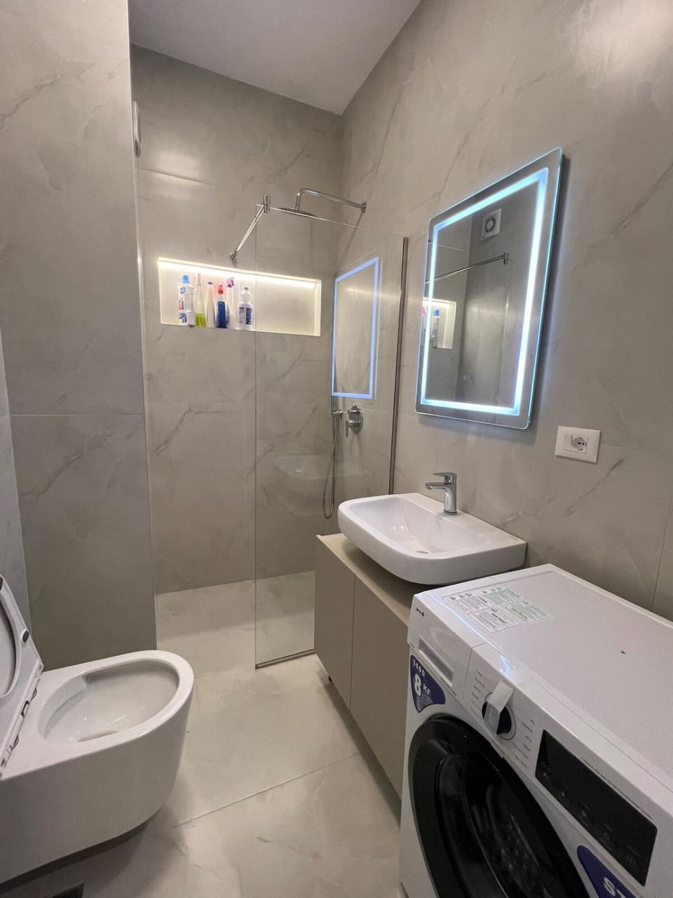 Shower, Toilet, Bathroom, washing machine, dryer