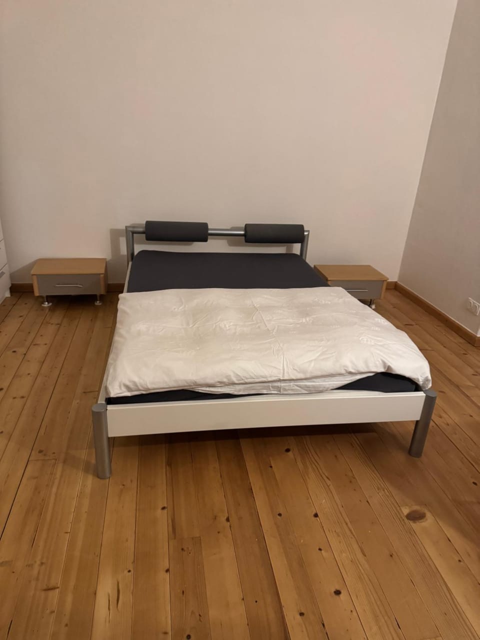 Private room in big villa Charmille, Planet Charmilles Bed and Breakfast in Geneva