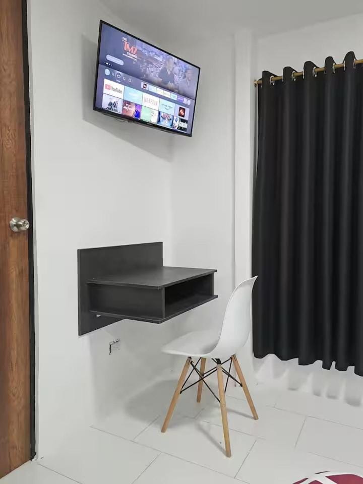 TV and multimedia, Seating area