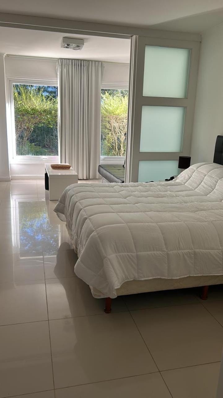 Genial apto en Solanas, piscinas climatizadas, verdes y relax Apartment in Maldonado Department, Uruguay